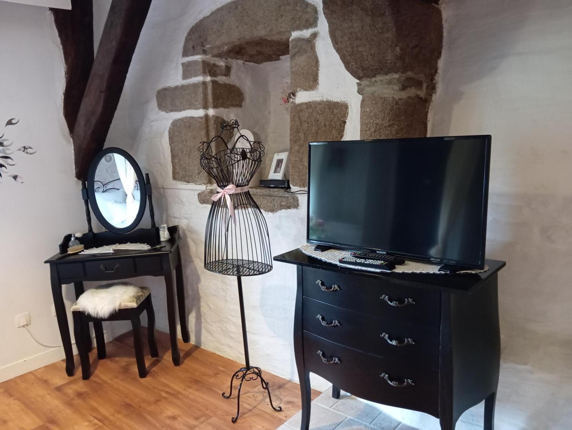 La Gerbaudiere Chambres&Table D Hotes Proche Mont Saint Michel Cuisine Maison Notre-Dame-du-Touchet Dış mekan fotoğraf